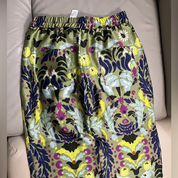 Zara Women’s Floral Print Satin Effect Wide Leg Flowy Pants - Size L - Picture 10 of 13